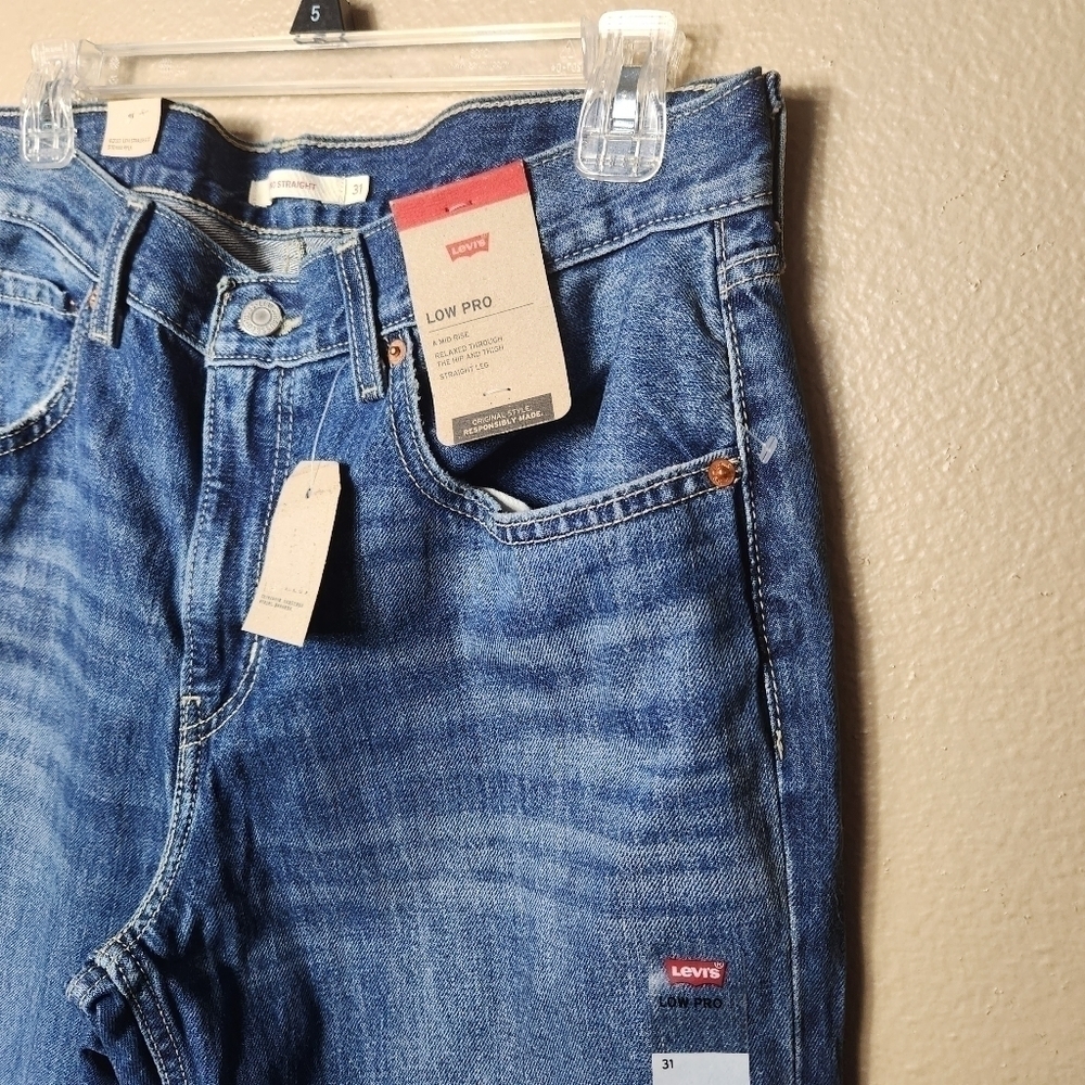 Levi's Womens Low Pro Straight Distressed Medium Wash Jeans-Size 31 (NWT) - Picture 3 of 7